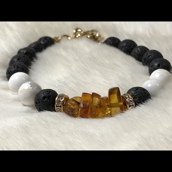 Genuine Amber Bracelet - Picture 2 of 5